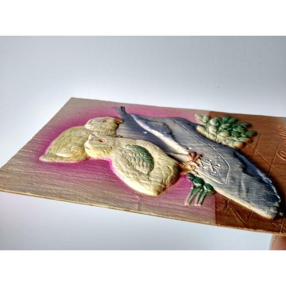 Easter Postcard Thick 3-D Raised Image Shoe Baby Chicks 1911 Vintage Airbrushed - Picture 3 of 4